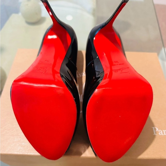 AUTHENTIC Christian Louboutin Glossy Black and Red Peep Toe. Protective coating. - Picture 3 of 5